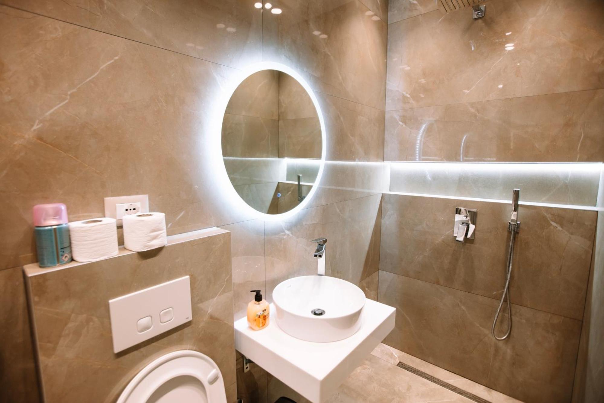 Barrikada Str Modern Apartments - The Nest Тирана Екстериор снимка